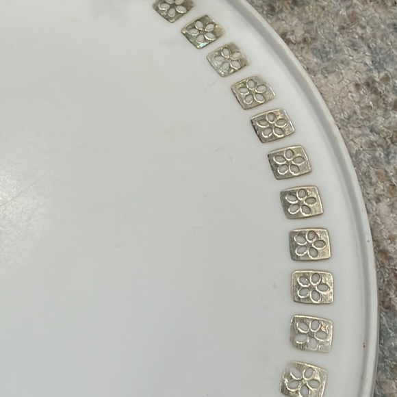 Vintage Rubbermaid turn table - Picture 4 of 12